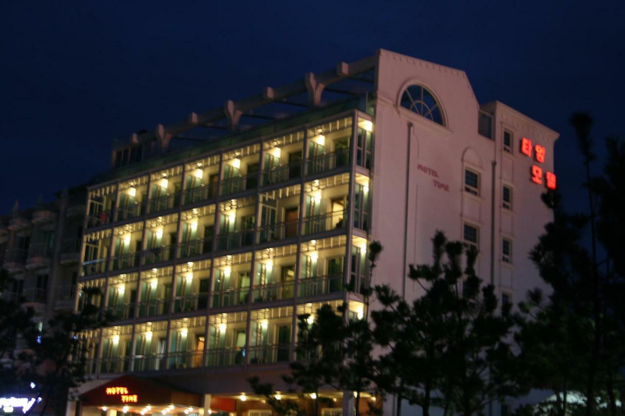 Time Motel Gangneung Exterior photo