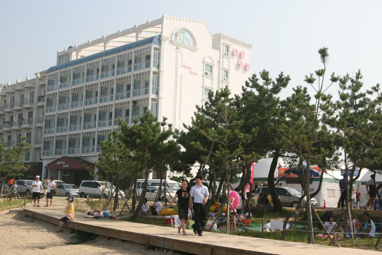 Time Motel Gangneung Exterior photo